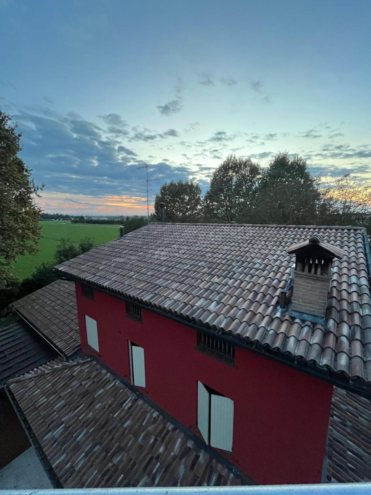 Tenuta Ferrari Cortile Bagian luar foto